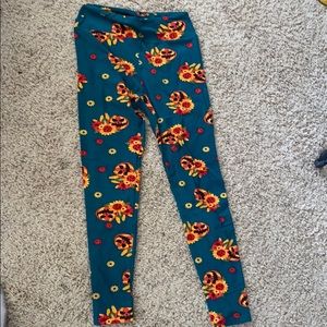 Lularoe one size fall print legging